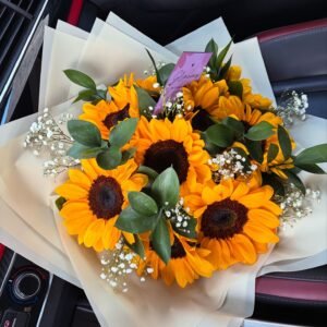 Diez girasoles