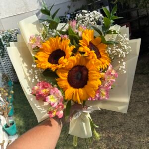 Tres girasoles