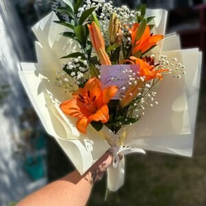 Tres lilium